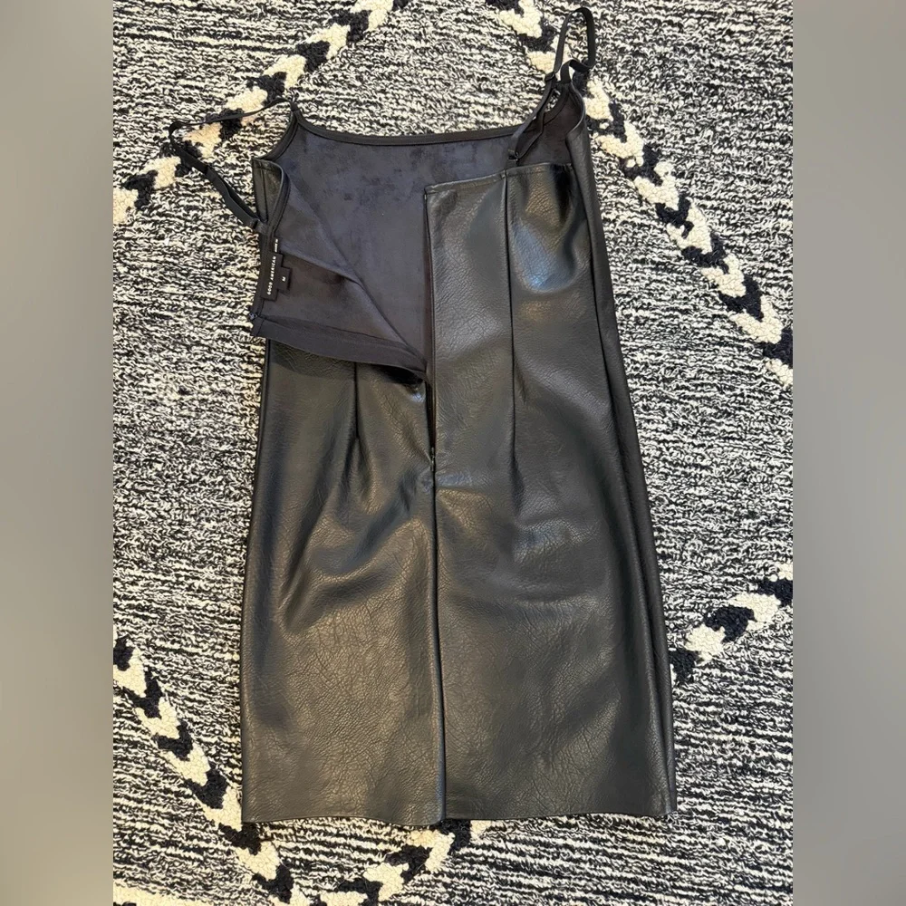 Good American Black Faux Leather Mini Dress Size M - Picture 8 of 10